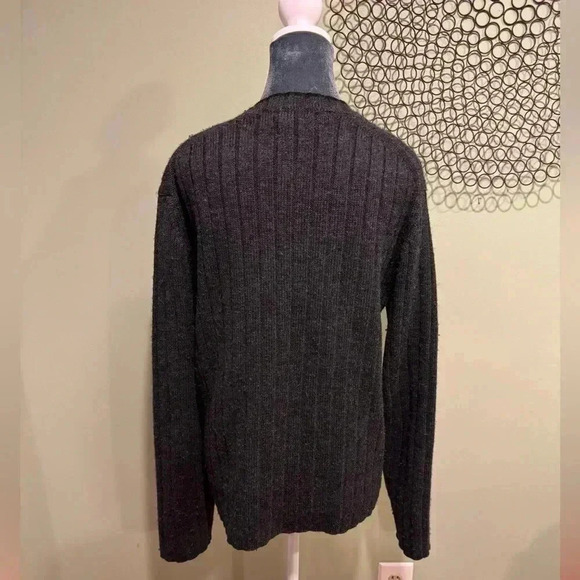 Banana Republic %100 Wool Sweater Gray with Black Stripe - Size Medium - Picture 2 of 3
